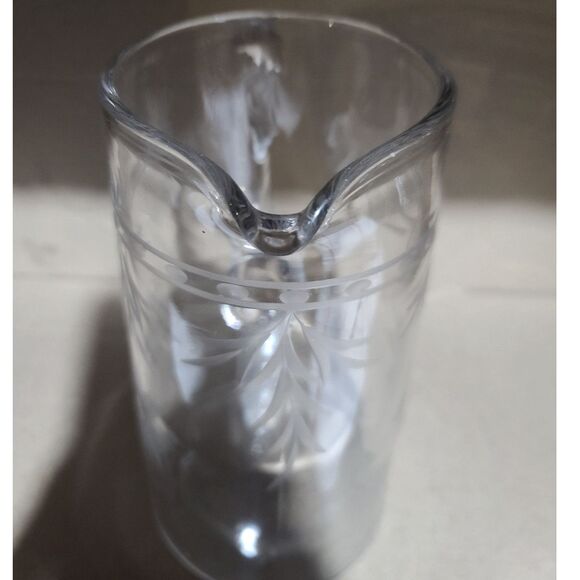 Hand-Blown Clear Crystal Water Pitcher Etched Flowers & Leaves Applied‎ Handle - Picture 5 of 10